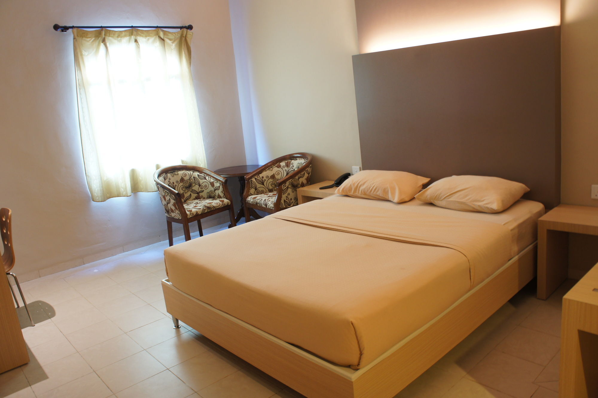 Sky View Hotel Managed By Os Batam Eksteriør bilde